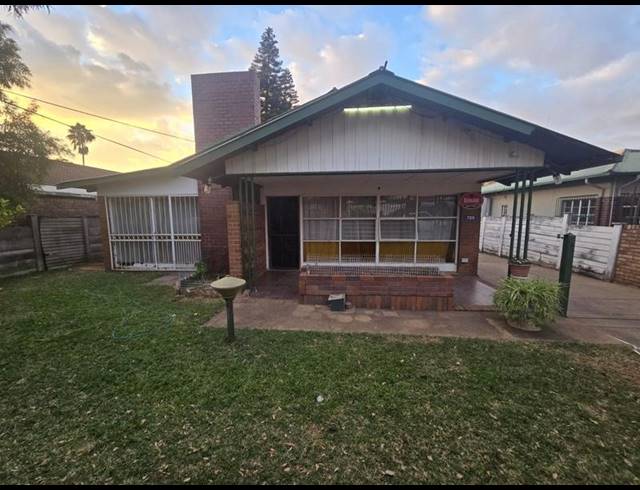 3 BEDROOM HOUSE FOR SALE IN PRETORIA GARDENS
